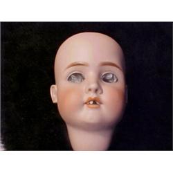 LARGE BISQUE HEAD