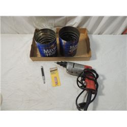 MILWAUKEE DRILL AND DECK SCREWS LOT MORE AS SHOWN