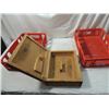 Image 2 : PAIR HEAVY DUTY PLASTIC STORAGE CRATES WOOD BOXQ