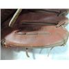 Image 2 : PAIR VINTAGE BASEBALL GLOVES TONY PENA