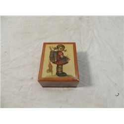 VINTAGE M I HUMMEL PICTURE MUSIC BOX SMALL