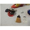 Image 3 : BOX LOT SEWING PIN CUSHIONS VINTAGE SHOE OTHER