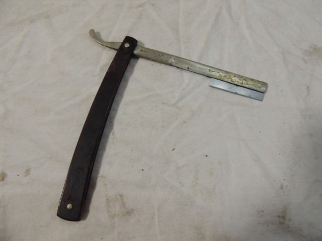 Old Razor Handle ANTIQUE VINTAGE STRAIGHT RAZOR BAKELITE HANDLE