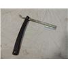 Image 1 : ANTIQUE VINTAGE STRAIGHT RAZOR BAKELITE HANDLE
