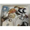 Image 2 : LADIES VINTAGE JEWELRY LOT PINS STICK EARRINGS