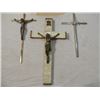 Image 2 : RELIGIOUS BOX LOT CRUCIFIX VINTAGE BAKELITE