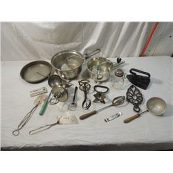 HUGE BOX LOT KITCHEN UTENSILS LOADED PRIMITIVES