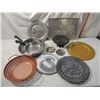 Image 1 : HUGE BOX LOT METAL WARE PEWTER ALUMINUM MORE