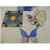 Image 2 : LOT 5 LEADED STAINED GLASS PIECES BUTTERFLY MORE