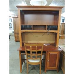 PINE LIGHT MAHOGANY FINISH COMPUTER DESK HUTCH