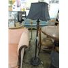 Image 1 : FREE STANDING BLACK CONTEMPORARY FLOOR LAMP