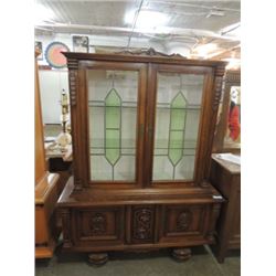 BEAUTIFUL STAINED LEADED GLASS CHINA CABINET