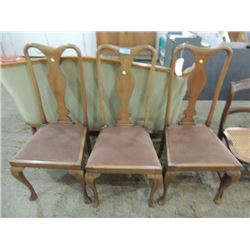 3 MEDITERRANEAN STYLE DINING CHAIRS QUEEN ANNE LEG
