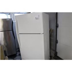 KENMORE WHITE VERTICAL FRIDGE/FREEZER COMBO