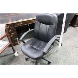 BLACK LEATHER HIGH BACK EXECUTIVE CHAIR