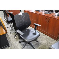 BLACK MESH BACK TASK CHAIR