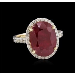 8.88ct Ruby and Diamond Ring - 14KT Yellow Gold