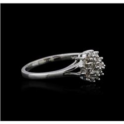 14KT White Gold 0.10ctw Diamond Ring