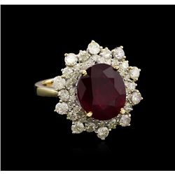 6.67ct Ruby and Diamond Ring - 14KT Yellow Gold