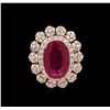 Image 2 : 5.87ct Ruby and Diamond Ring - 14KT Rose Gold