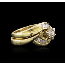 14KT Yellow Gold 0.95ctw Diamond Wedding Ring Set