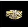 Image 2 : 14KT Yellow Gold 0.95ctw Diamond Wedding Ring Set