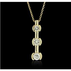 14KT Yellow Gold 0.75ctw Diamond Pendant With Chain