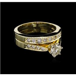 0.94ctw Diamond Ring - 14KT Yellow Gold