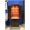 Image 2 : DAVIS COMPANY NASHVILLE TENNESSEE SOLID WOOD LIGHTED BAR CABINET