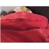 Image 2 : SUPERGIRL TV SCREEN USED CAPE MELISSA BENOIST