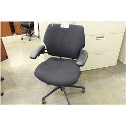 HUMANSCALE FREEDOM MID BACK FULLY ADJUSTABLE TASK CHAIR