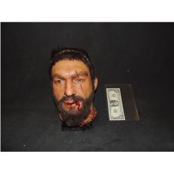 300 RISE OF AN EMPIRE SCREEN USED HERO KING LEONIDAS SEVERED HEAD LIFE SIZE