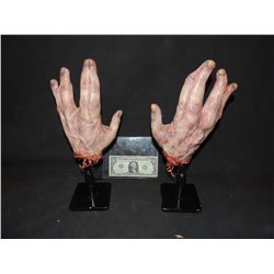 AMERICAN HORROR STORY FREAK SHOW SCREEN MATCHED HERO SEVERED LOBSTER MAN HANDS