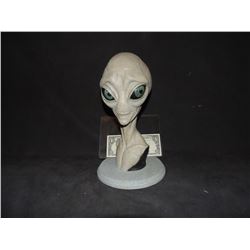 PAUL THE ALIEN OOAK ORIGINAL STUDIO MAQUETTE USED TO MATCH PAINT SCHEME