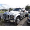 Image 1 : *2010 Ford F350 Lariat S.D. 4 x 4 Crew Cab Dually Pick Up