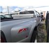 Image 7 : *2010 Ford F350 Lariat S.D. 4 x 4 Crew Cab Dually Pick Up