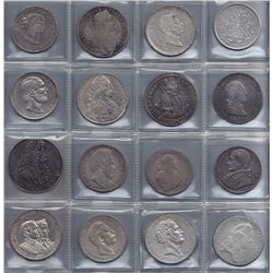 World Crowns - Lot of 16