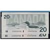 Image 1 : Bank of Canada $20's, 1991 Lot of Two Consecutive Notes