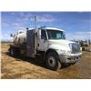 Image 2 : 2008 INTERNATIONAL 4400 COMBO VACUUM TRUCK