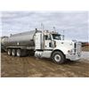 Image 2 : 2013 PETERBILT 367 TANK TRUCK