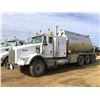 Image 1 : 2003 KENWORTH T800B TRI-DRIVE WATER TRUCK