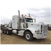 Image 2 : 2013 PETERBILT 367 TRI-DRIVE TRUCK