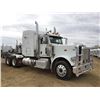 Image 2 : 2015 PETERBILT 388 TRUCK