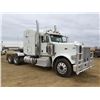 Image 2 : 2015 PETERBILT 389 T/A TRUCK