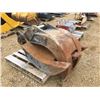 Image 2 : LOG GRAPPLE TO FIT CAT 320 EXCAVATOR