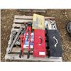 Image 1 : PIPE WRENCHES, TOOL BOXES