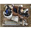 Image 2 : CLAMPS, BELTS, FUSES