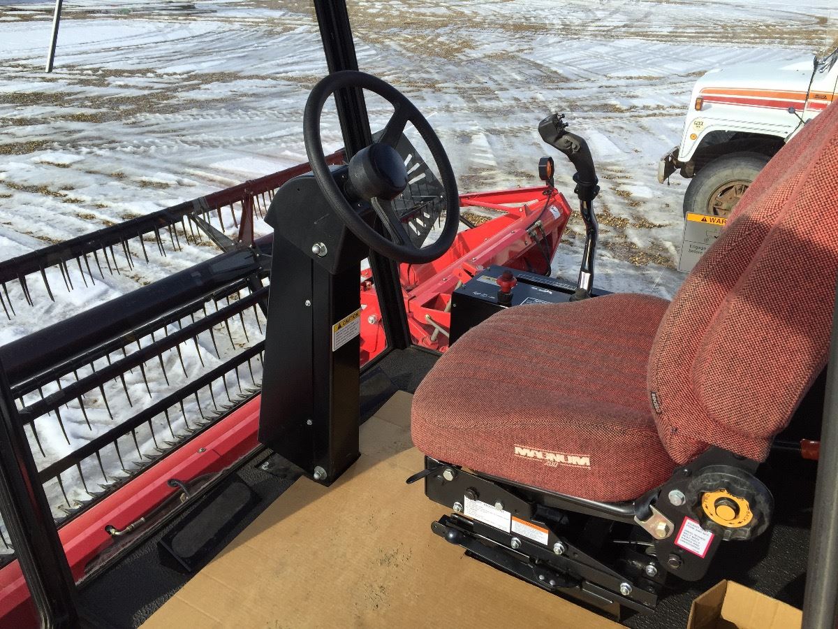 1996 Mf 2 25 Swather 1996 Mf 2 25 Swather