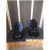 Image 2 : DELUXE 2 SEATER DUAL HEIGHT CLASSIC OUTHOUSE
