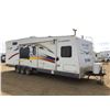 Image 2 : 2005 FLEETWOOD GEAR BOX TOY HAULER